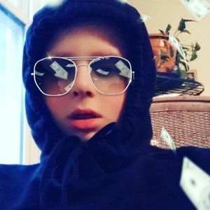 Meet your Posher, Jordon